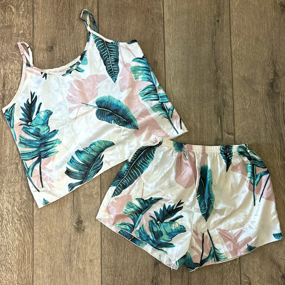 Tropical Summer Print Pajamas